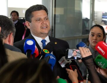 Alcolumbre confirma que PEC da 6×1 vai a Plenário na próxima semana