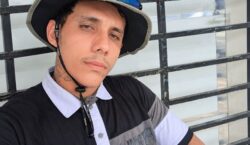 Jovem teve celular verificado por matadores ao sair para comprar lanche com a namorada