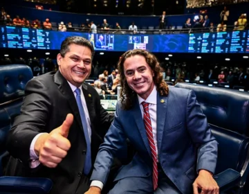 Sob comando de Davi, Senado aprova fim da escala 6×1