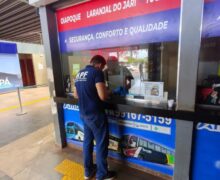 Idosa paga passagem para votar após empresa negar gratuidade no Amapá